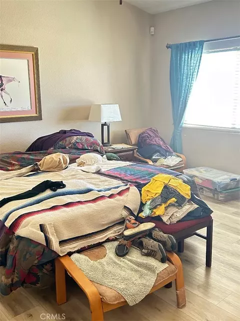 Bedroom - 10928 Lantry Ln, Oak Hills, CA 92344 photo 1 of 3