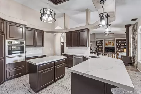 Kitchen - 8423 Beaver, Phelan, CA 92371 photo 1 of 8