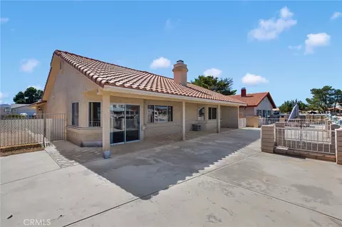 Exterior - 26218 Corona, Helendale, CA 92342 photo 4 of 7