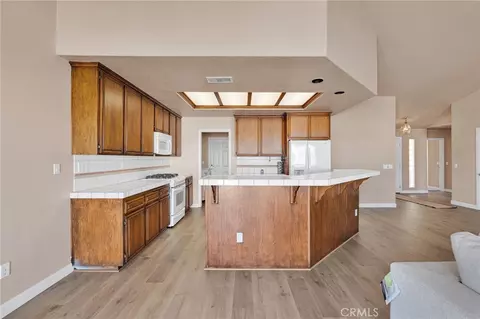 Kitchen - 26218 Corona, Helendale, CA 92342 photo 1 of 4