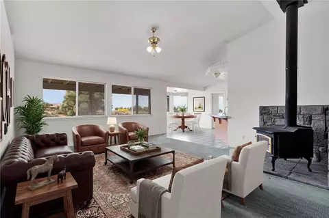 Living - 10432 Atsina, Phelan, CA 92371 photo 4 of 10