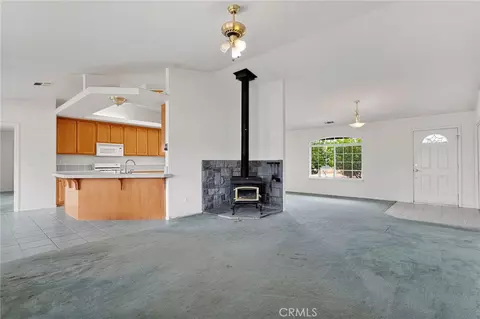 Living - 10432 Atsina, Phelan, CA 92371 photo 7 of 10