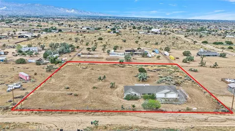 View/Area - 10432 Atsina, Phelan, CA 92371 photo 3 of 9