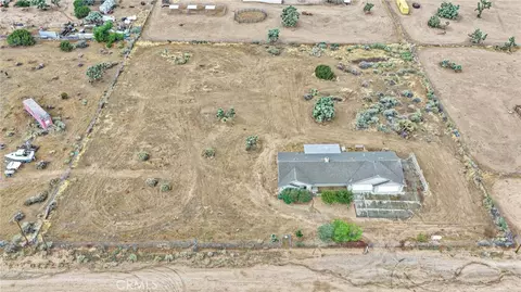 View/Area - 10432 Atsina, Phelan, CA 92371 photo 2 of 9