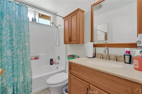 Bath - 10599 Oakwood, Hesperia, CA 92345 photo 1 of 2