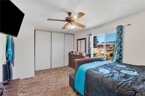 Bedroom - 10599 Oakwood, Hesperia, CA 92345 photo 1 of 3