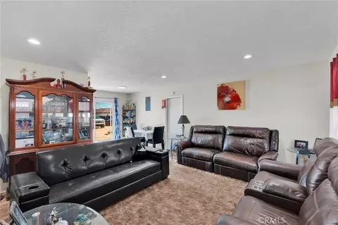 Other - 10599 Oakwood, Hesperia, CA 92345 photo 6 of 10