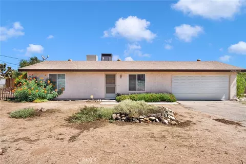 Exterior - 10599 Oakwood, Hesperia, CA 92345 photo 2 of 7
