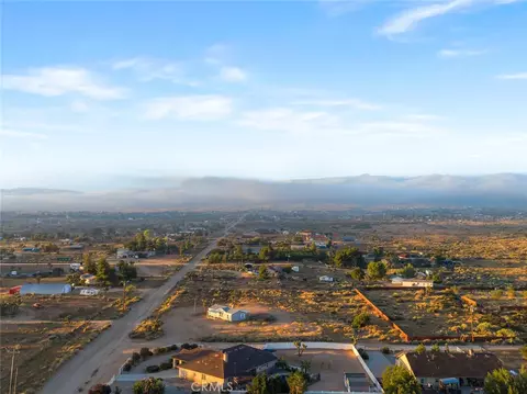9572 Smith Rd, Phelan, CA 92371 photo 37