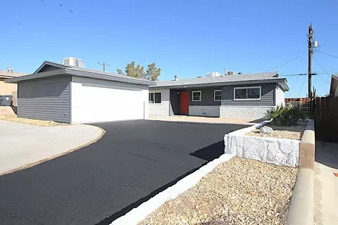 Exterior - 1537 De Anza, Barstow, CA 92311 photo 2 of 8