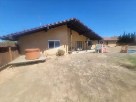 Exterior - 20061 Seneca, Apple Valley, CA 92307 photo 5 of 7