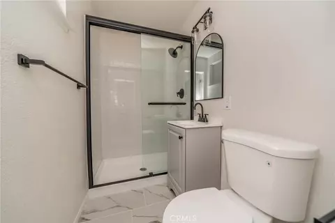 Bath - 1732 De Anza St, Barstow, CA 92311 photo 2 of 2