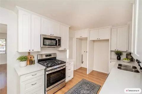 Kitchen - 1732 De Anza St, Barstow, CA 92311 photo 2 of 2