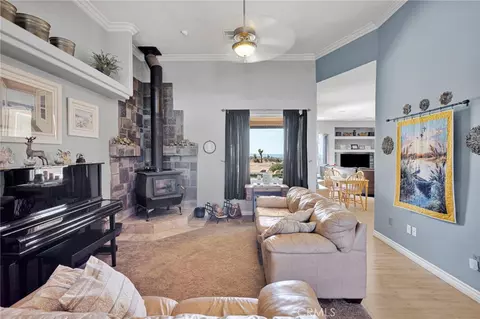 Living - 9550 Lucerne, Apple Valley, CA 92308 photo 1 of 7