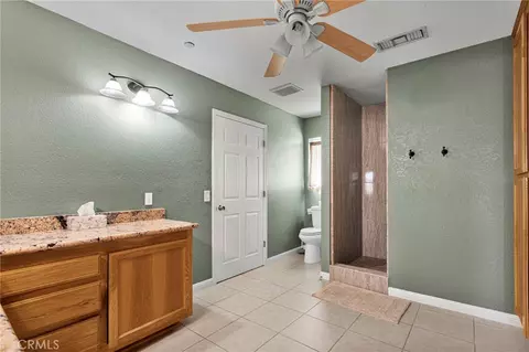 Bath - 9550 Lucerne, Apple Valley, CA 92308 photo 9 of 9