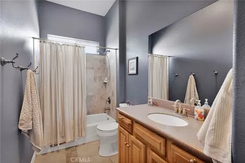 Bath - 9550 Lucerne, Apple Valley, CA 92308 photo 7 of 9