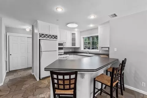 Kitchen - 6013 Mill Rd, Wrightwood, CA 92397 photo 2 of 3