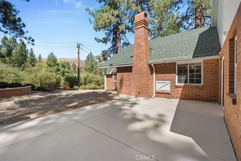 Exterior - 6013 Mill Rd, Wrightwood, CA 92397 photo 8 of 14