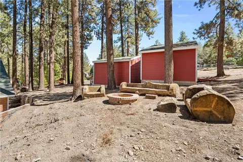 Exterior - 6013 Mill Rd, Wrightwood, CA 92397 photo 13 of 14