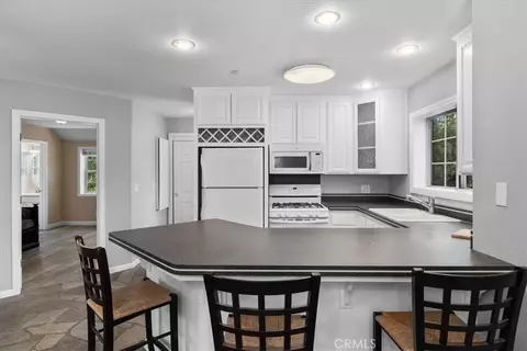 Kitchen - 6013 Mill Rd, Wrightwood, CA 92397 photo 3 of 3