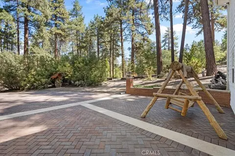 Exterior - 6013 Mill Rd, Wrightwood, CA 92397 photo 11 of 14