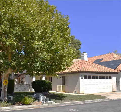19270 Pine Way, Apple Valley, CA 92308 photo 2
