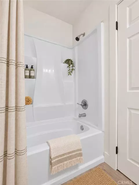 Bath - 10758 Pershing, Adelanto, CA 92301 photo 4 of 7