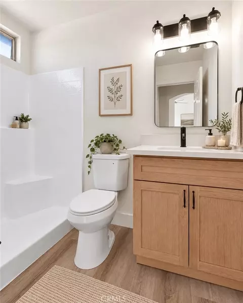 Bath - 10758 Pershing, Adelanto, CA 92301 photo 6 of 7