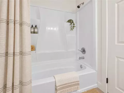 Bath - 10758 Pershing, Adelanto, CA 92301 photo 3 of 7