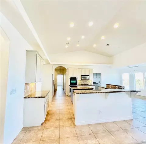 Entry Way - 7438 Woodcliff, Phelan, CA 92371 photo 1 of 4