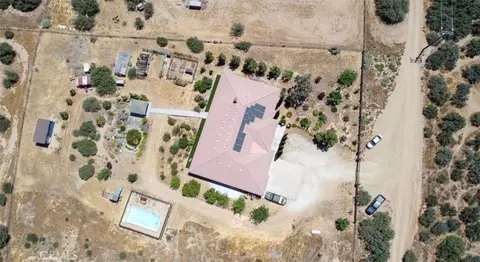 View/Area - 7438 Woodcliff, Phelan, CA 92371 photo 5 of 5