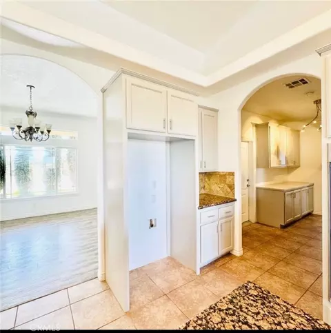 Entry Way - 7438 Woodcliff, Phelan, CA 92371 photo 2 of 4