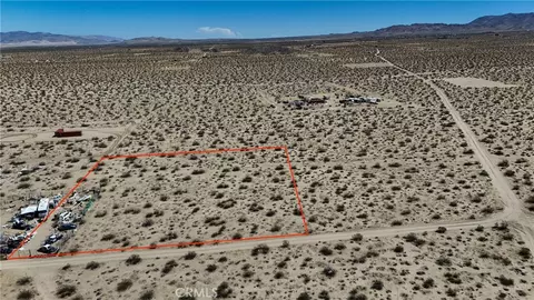 762 Walker Rd, Johnson Valley, CA 92285 photo 3
