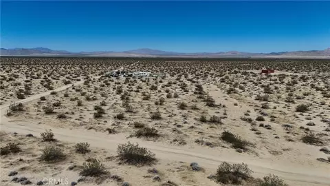 762 Walker Rd, Johnson Valley, CA 92285 photo 6