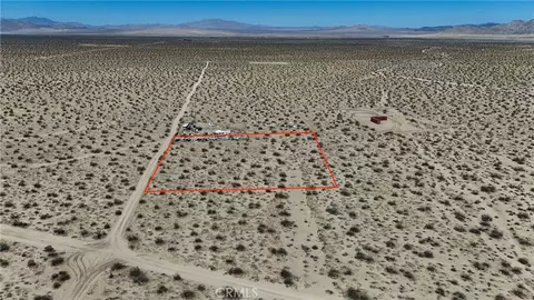 762 Walker Rd, Johnson Valley, CA 92285 photo 2