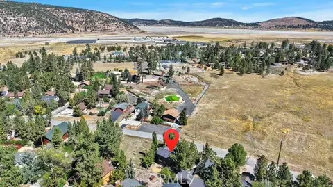 View/Area - 1412 E Big Bear Blvd, Big Bear City, CA 92314 photo 2 of 6