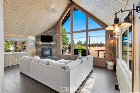 Living - 1412 E Big Bear Blvd, Big Bear City, CA 92314 photo 4 of 5
