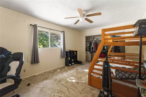 Bedroom - 8105 Minstead, Hesperia, CA 92345 photo 6 of 7