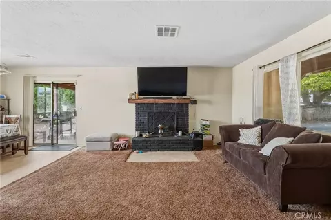 Living - 8105 Minstead, Hesperia, CA 92345 photo 2 of 2