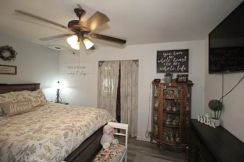 Bedroom - 26340 Community, Barstow, CA 92311 photo 5 of 5
