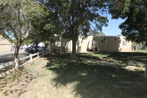 Exterior - 26340 Community, Barstow, CA 92311 photo 2 of 16