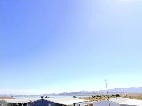 95 Thunderhead 1, Needles, CA 92363 photo 4