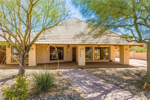 Exterior - 13009 Rincon, Apple Valley, CA 92308 photo 4 of 15