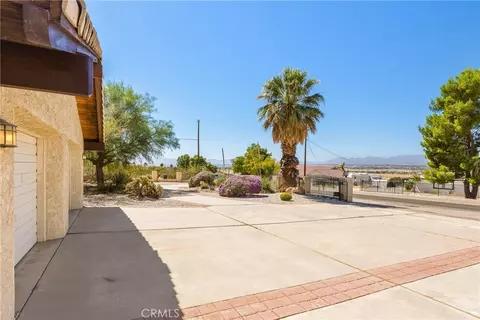 Exterior - 13009 Rincon, Apple Valley, CA 92308 photo 15 of 15