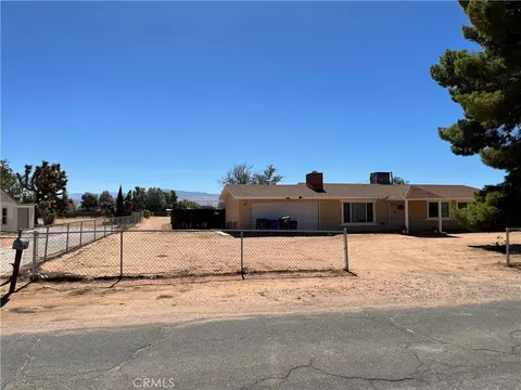 Exterior - 14371 Jicarilla Rd, Apple Valley, CA 92307 photo 10 of 10