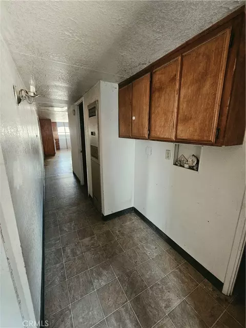 Entry Way - 30423 Desert Vw, Lucerne Valley, CA 92356 photo 1 of 1