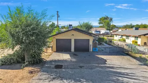 Other - 16411 Chestnut St, Hesperia, CA 92345 photo 1 of 2