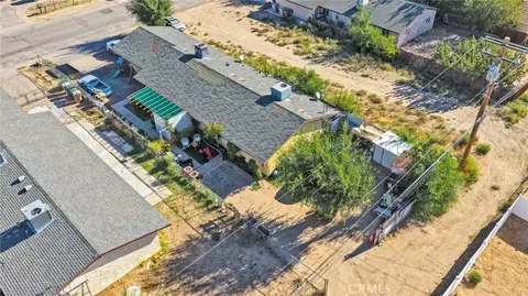 View/Area - 16411 Chestnut St, Hesperia, CA 92345 photo 4 of 14