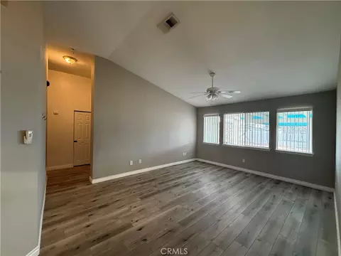 Living - 20682 Pahute Rd, Apple Valley, CA 92308 photo 3 of 3