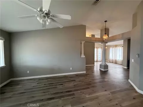 Living - 20682 Pahute Rd, Apple Valley, CA 92308 photo 2 of 3
